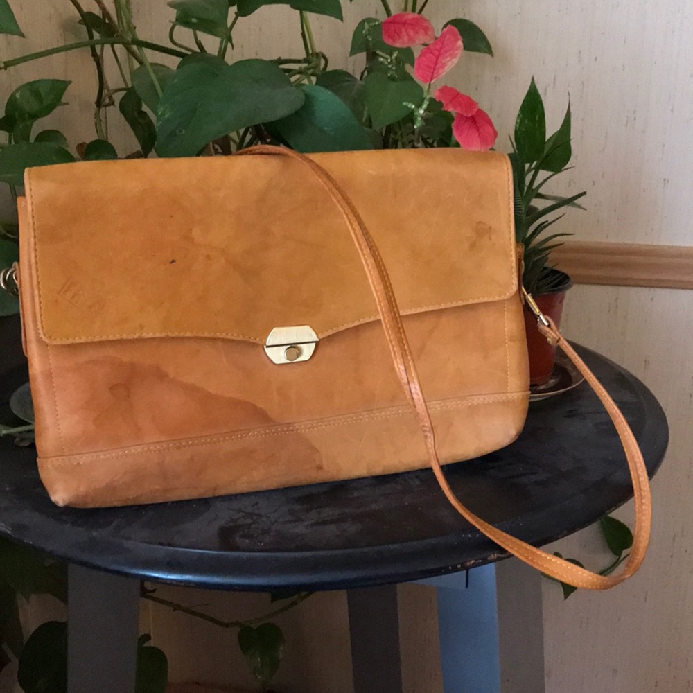 Vintage FRYE genuine leather messenger bag